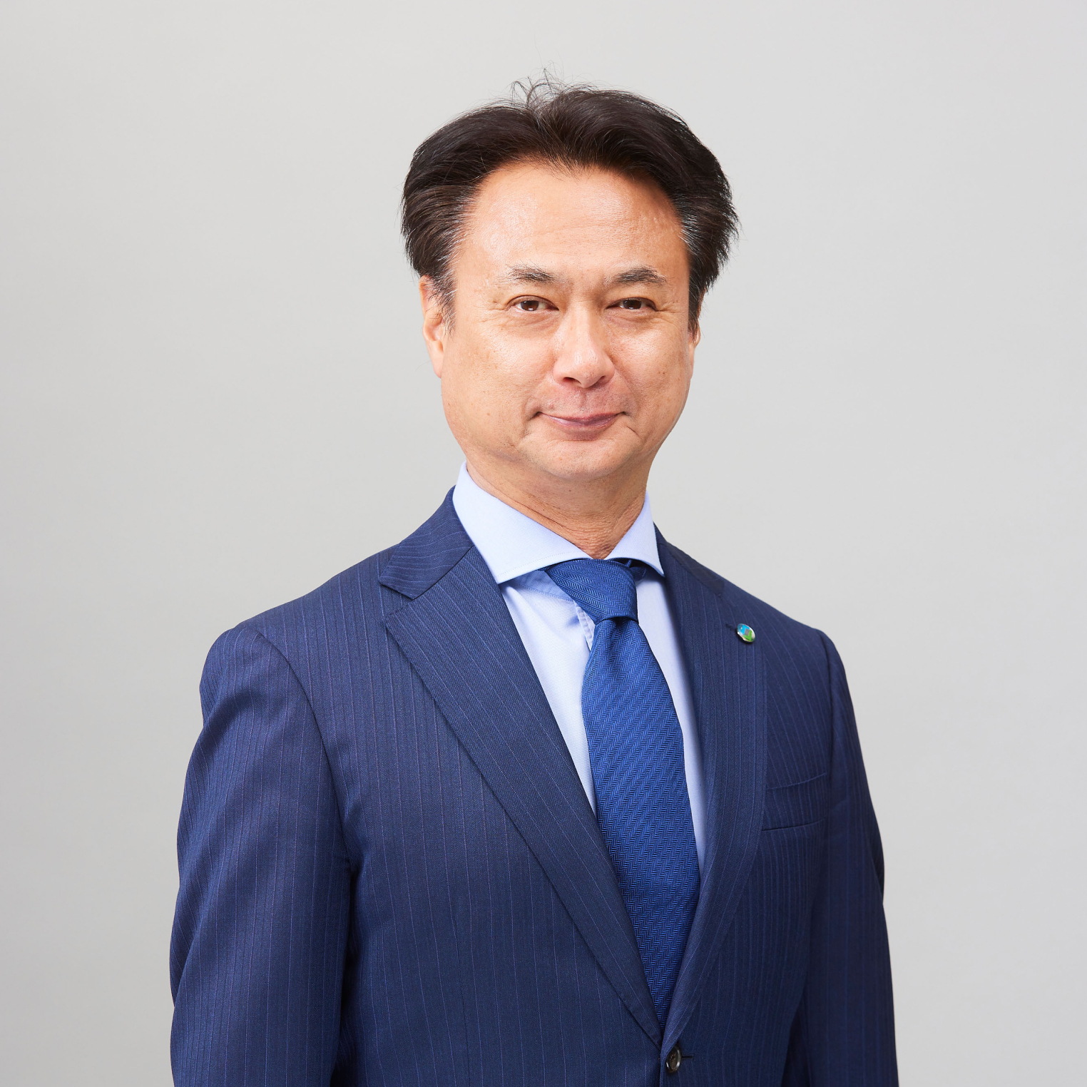 董事長兼執行長 | 坂井 賢一